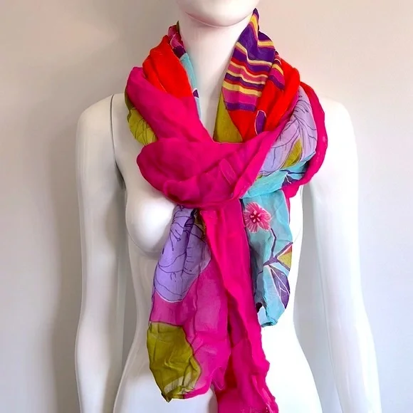PAREO WRAP/SHAWL Spring Print. Versatile Shape Uses. Vibrant Colours - Picture 5 of 6